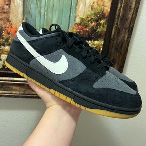 Nike Dunk Low SE  Black Grey Gum Sneakers